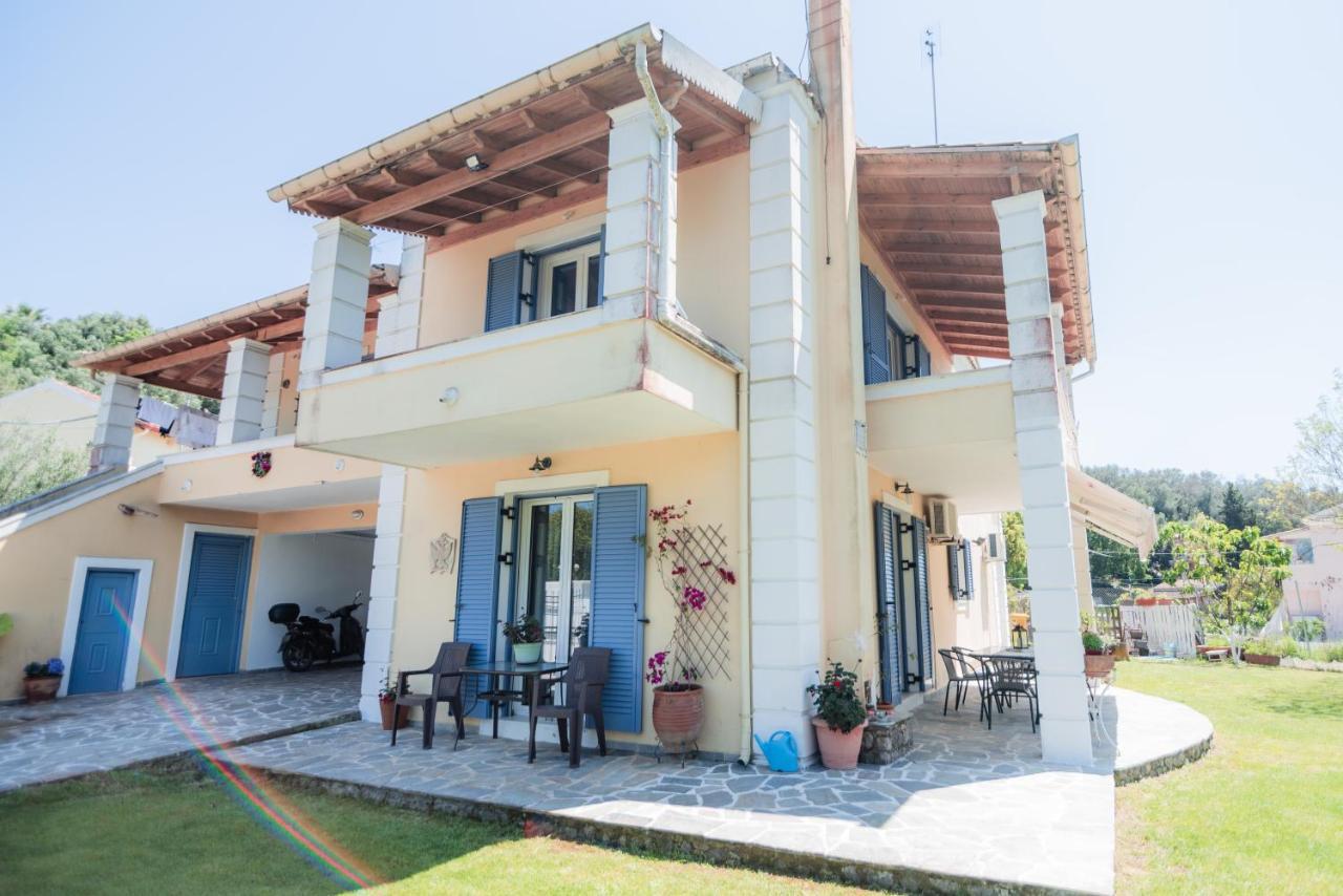 Anna Maria House Apartment Perama  Exterior photo