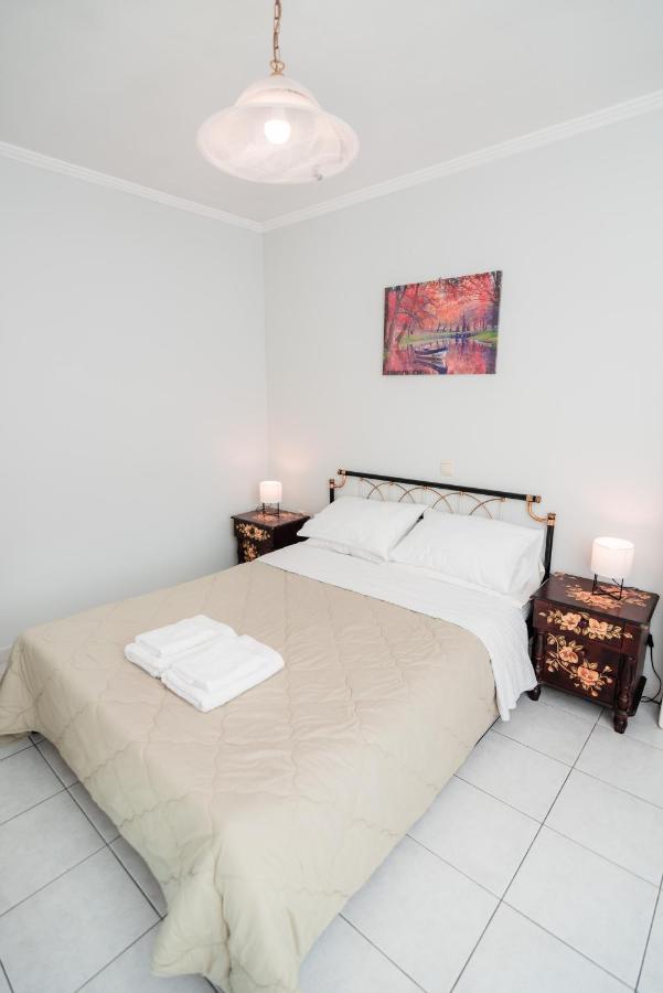 Anna Maria House Apartment Perama  Exterior photo
