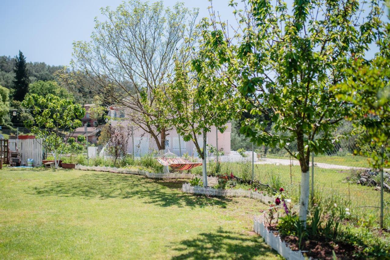 Anna Maria House Apartment Perama  Exterior photo